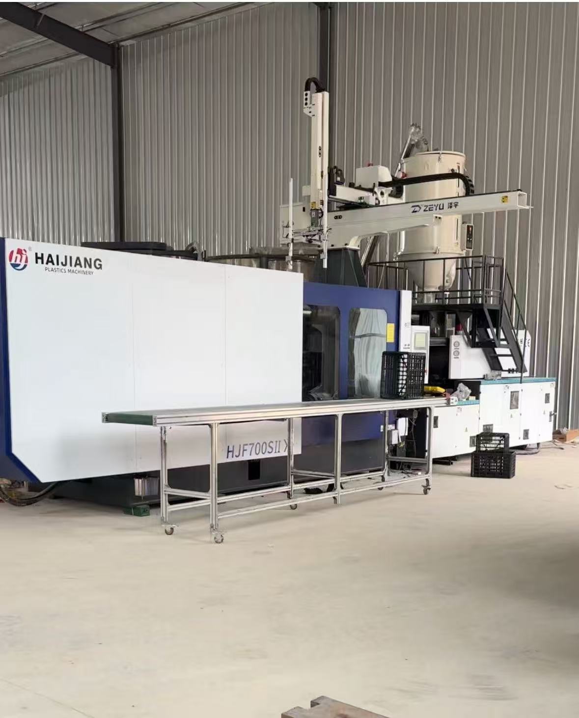 HJf_电熔胶系列注塑机700S